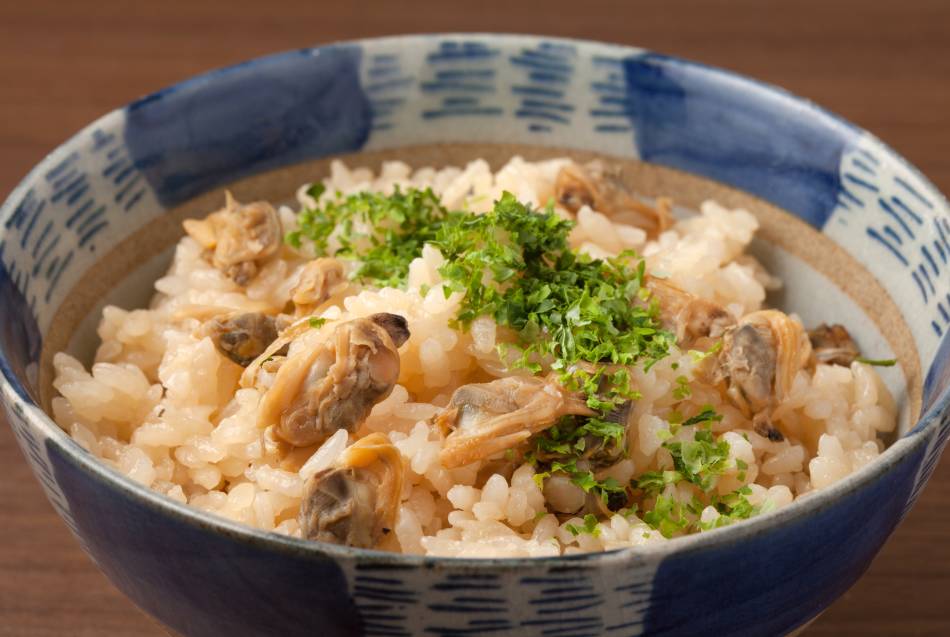 在此为您介绍江户前寿司,荞麦面,文字烧,深川饭等平民美食,充满江户