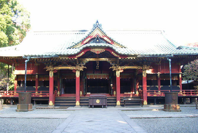 Il santuario di Nezu (edificio principale)