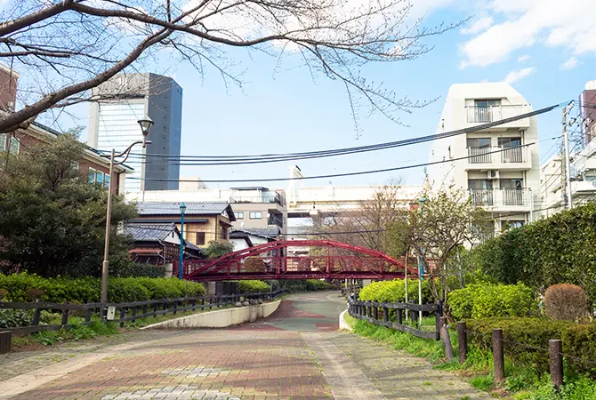 Hachiman Bridge | The Official Tokyo Travel Guide, GO TOKYO