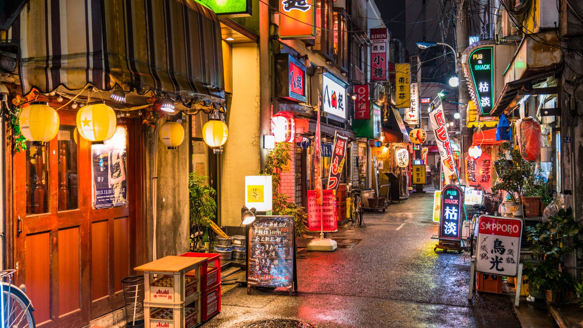 Drink and Dine Like a Local—A Guide to Exploring Yokocho Alleyways | GO TOKYO