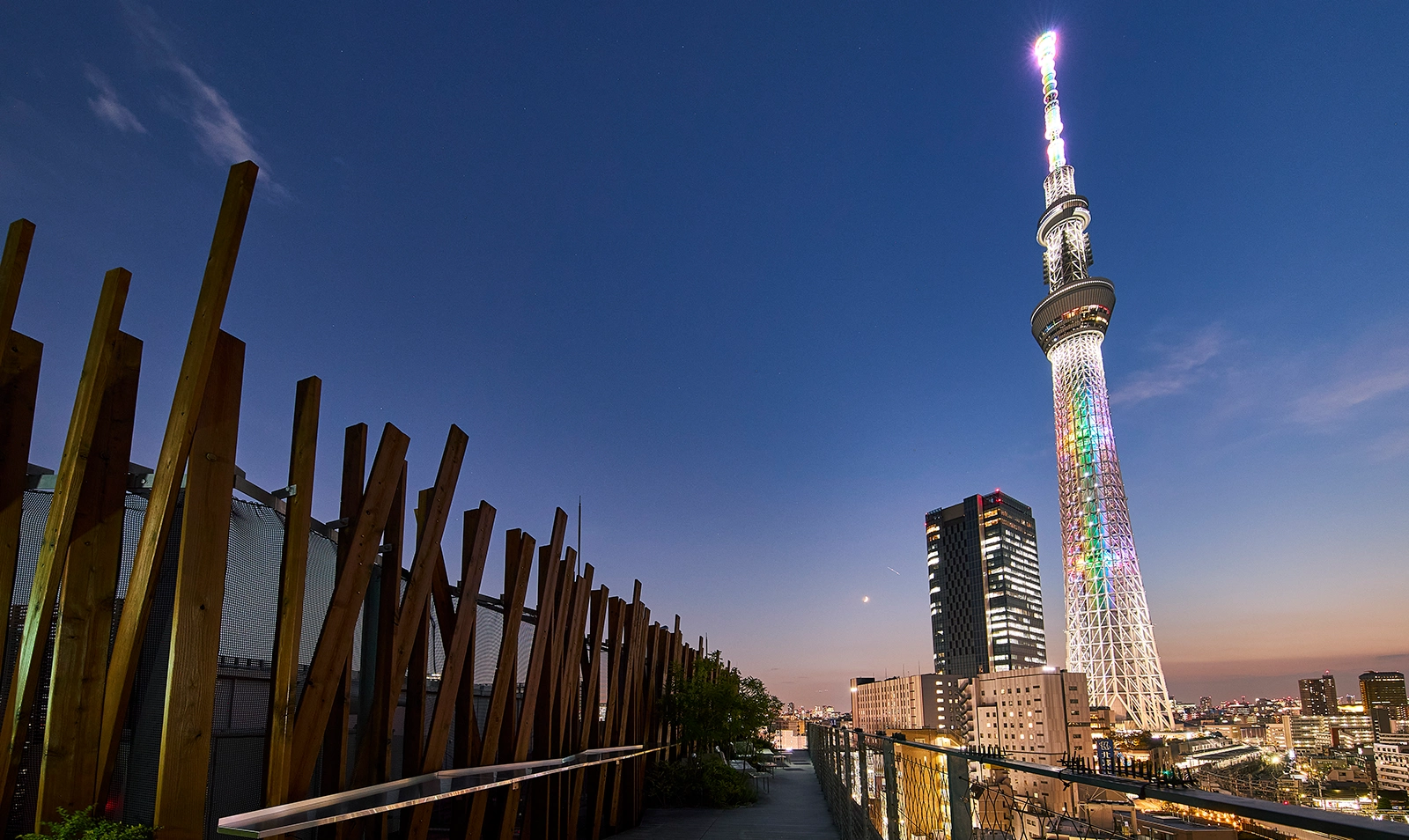 ONE＠Tokyo by insomnia