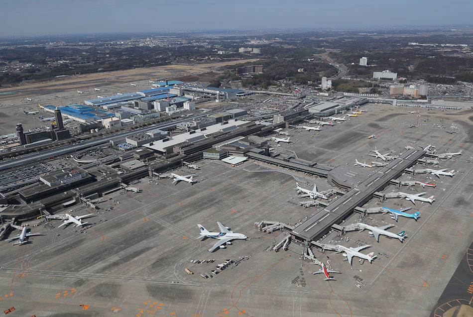 Pista de estacionamiento de aviones en el Aeropuerto de Narita