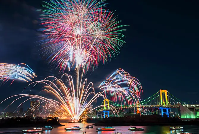 Guide des feux d'artifice de Tokyo 2026 / Site officiel du
