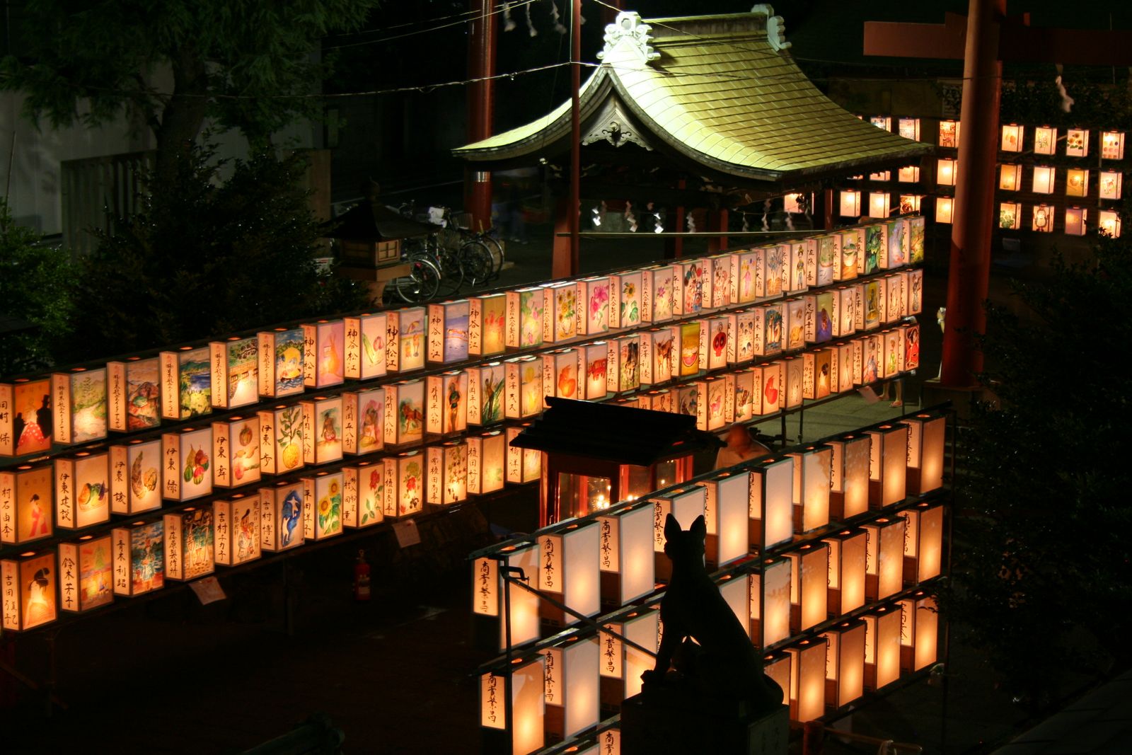 献灯祭全景
