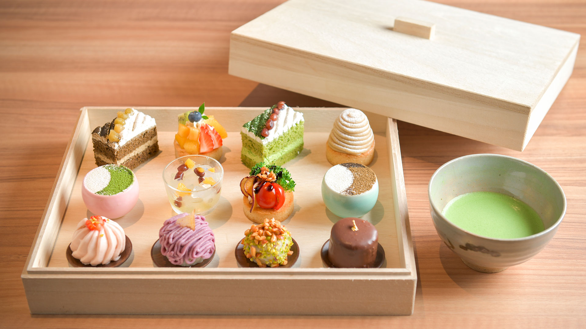 モダンで可憐な創作和菓子がずらり 19年オープンの東京最新和スイーツ 東京の観光公式サイトgo Tokyo