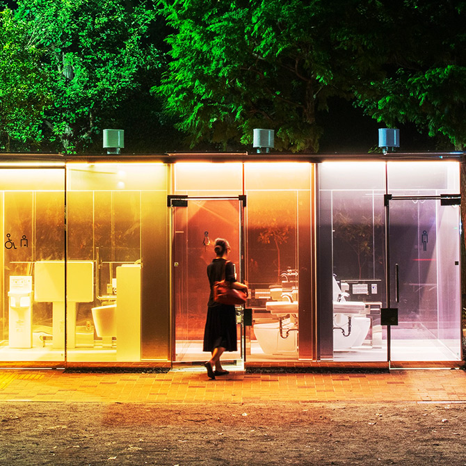 隈研吾、安藤忠雄らが生み出す、アート作品のような渋谷区の公共トイレ