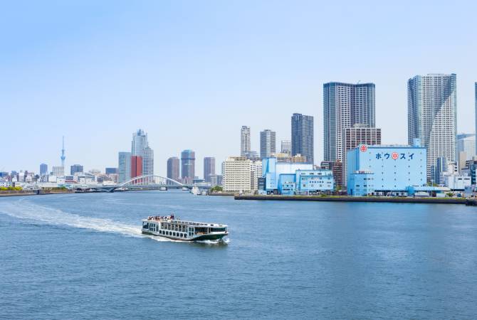A cruise through Tokyo Bay
