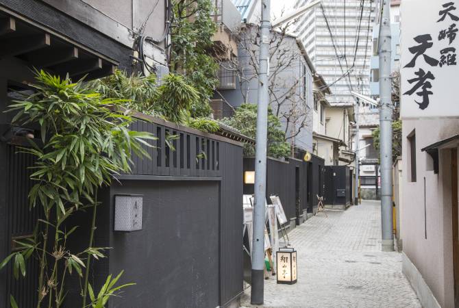 Alley two in Kagurazaka