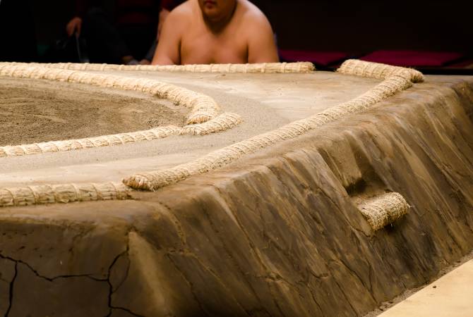 Dohyo (cercle des combats)