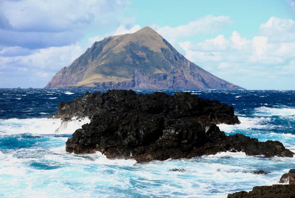 Côte de roches permiennes de Nanbara