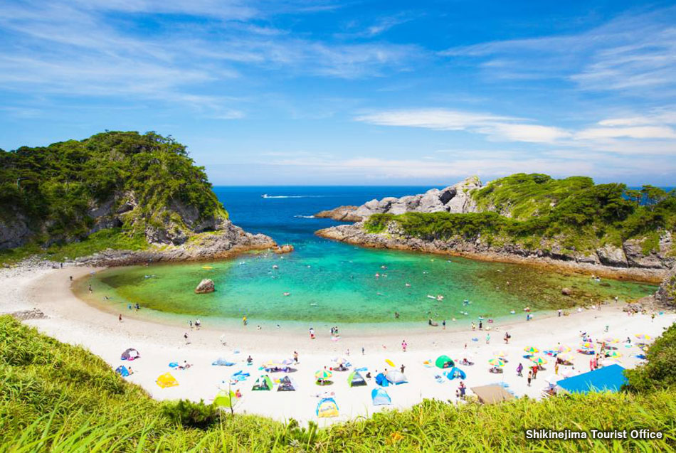 Plage de Tomari