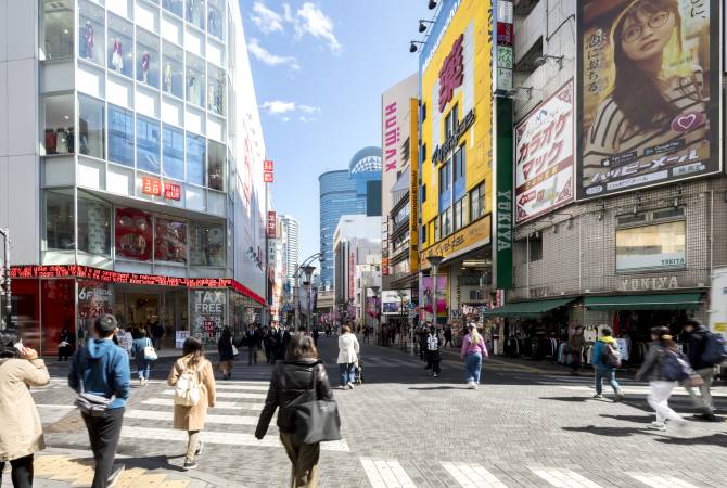  Una calle en Ikebukuro