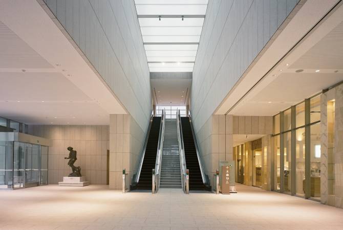  El Museo de Bellas Artes Fuji de Tokio (interior)