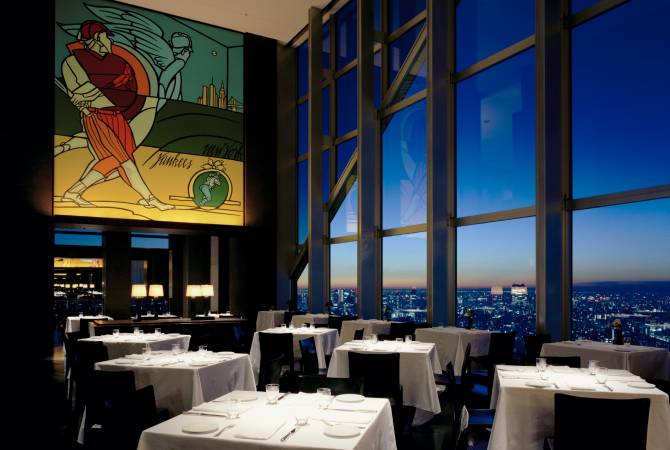 Skyscraper restaurant