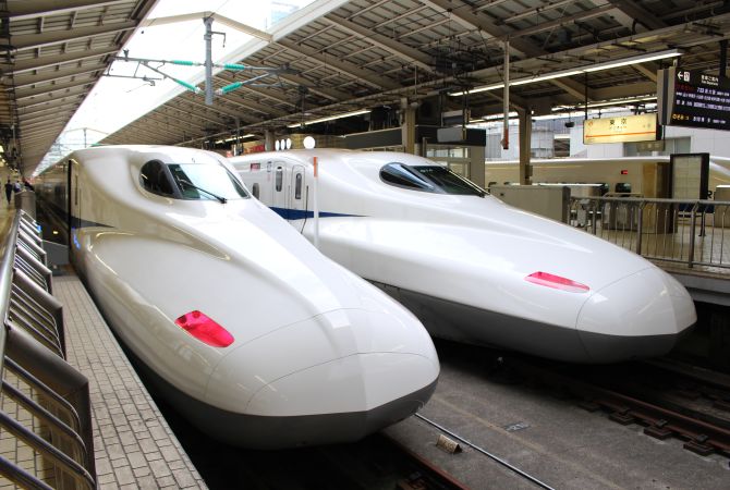 Shinkansen (Bullet Train)3